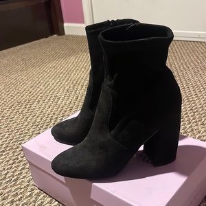 Steve Madden boots